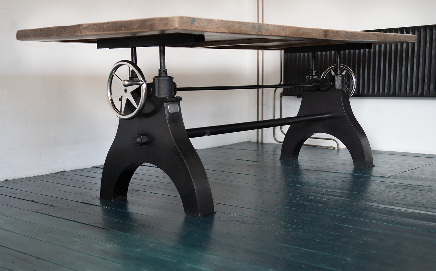 in hoogte verstelbare tafel