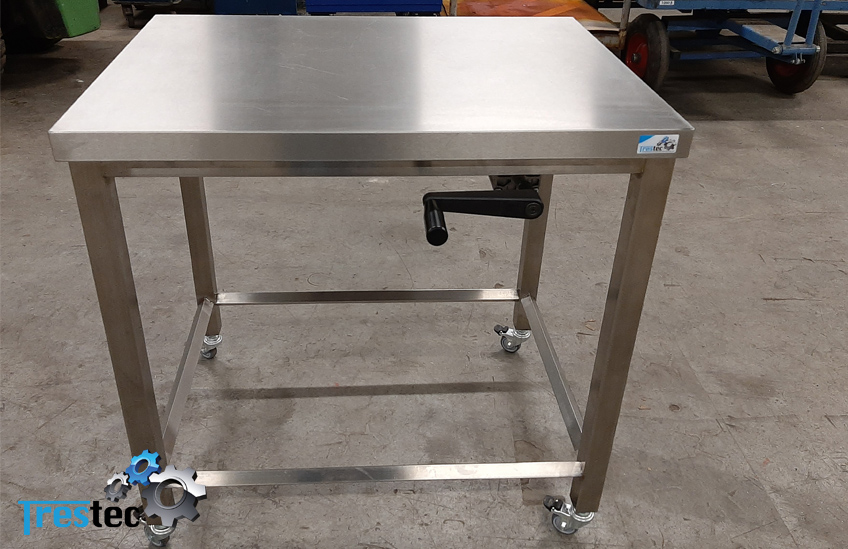 in hoogte verstelbare werktafel